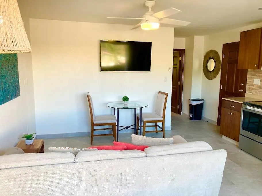 Luxurious 1 Bedroom Apt With Pool In Simpson Bay Koolbaai 0*,